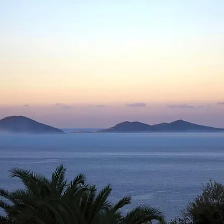 Sleeps 8 Pool Air Con Wifi * Kalkan