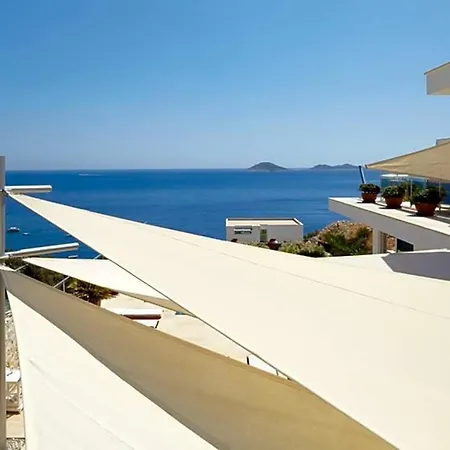 Sleeps 8 Pool Air Con Wifi *