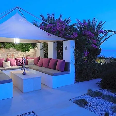 Willa Sleeps 8 Pool Air Con Wifi Kalkan