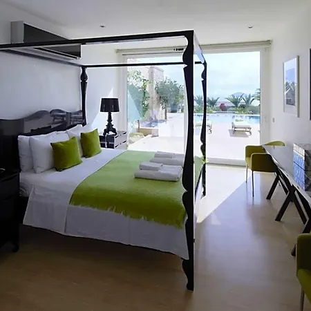 Sleeps 8 Pool Air Con Wifi Willa Kalkan