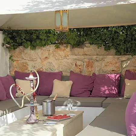 Sleeps 8 Pool Air Con Wifi Willa *