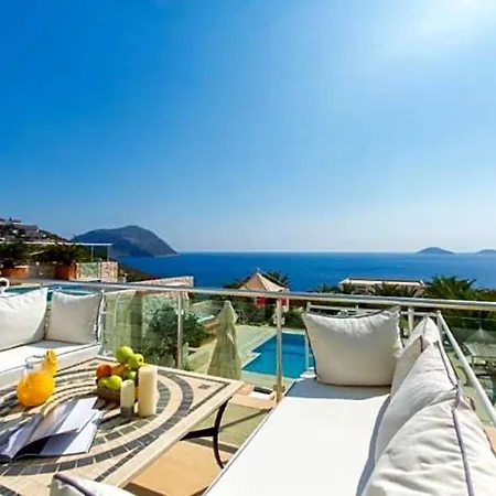 Villa Sleeps 8 Pool Air Con Wifi Kalkan